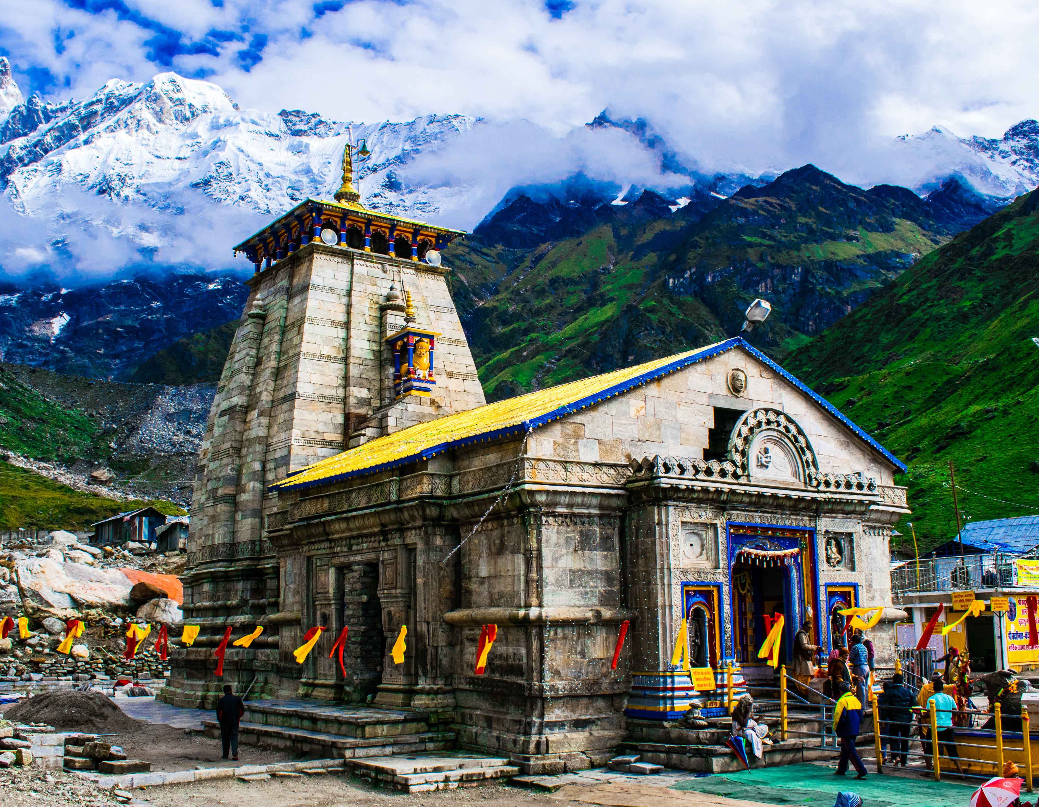 Dehradun to Kedarnath Taxi Service